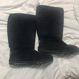 Black “ugg” boots size 8